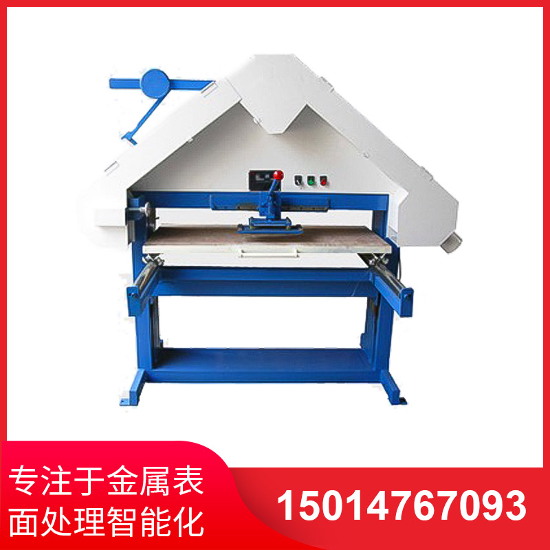 滑(hua)軌(gui)式三(san)角(jiao)拉(la)絲(si)機