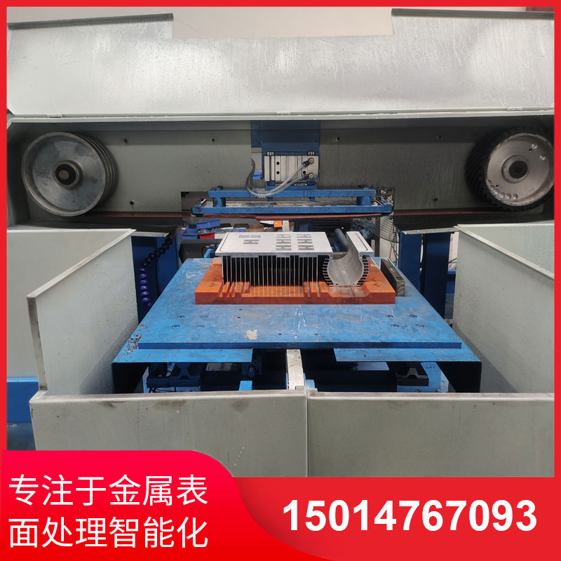 鋁(lv)材(cai)直(zhi)紋(wen)拉絲(si)機定(ding)製(zhi)